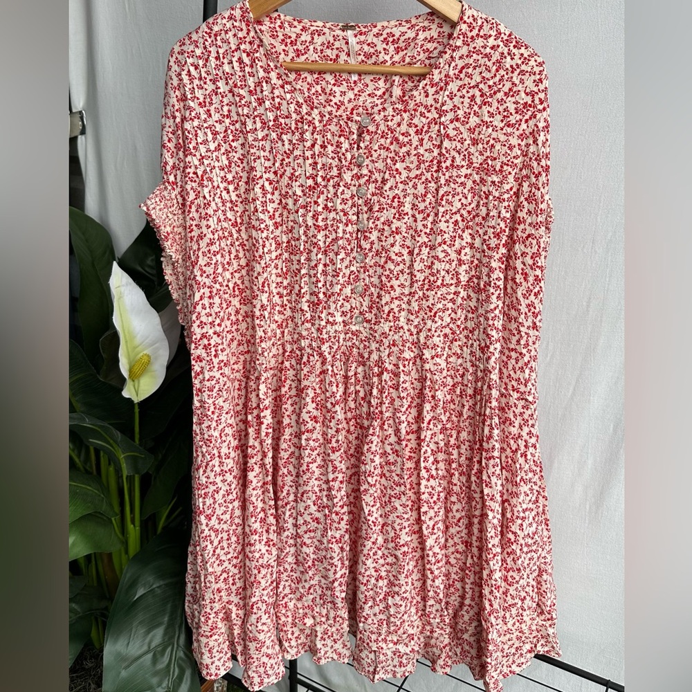 Free People Red Floral Tunic Flowy Dress with Pockets / Size Large